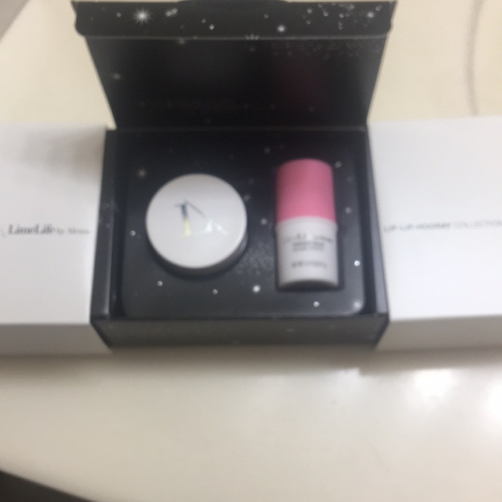 Brand new LimeLife LipLipHorray kit!
